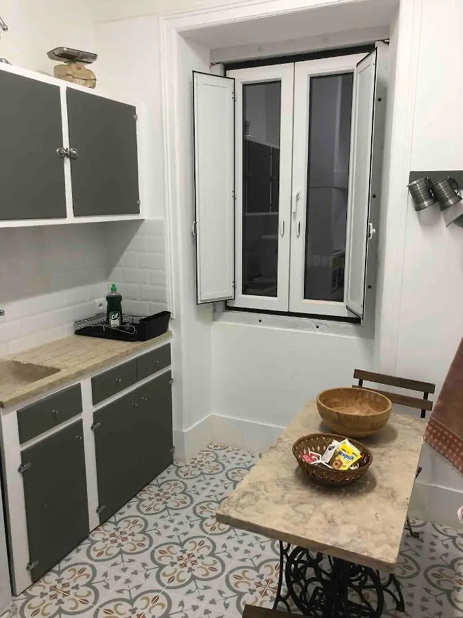 公寓 Angels Homes-N 27, 2ºfloor - Bairro Tipico, Centro Lisboa